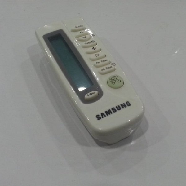 kondisioner pultu Samsung